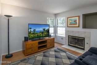 Single Family Residence, 9298 Hollister st, Ventura, CA 93004 - 9