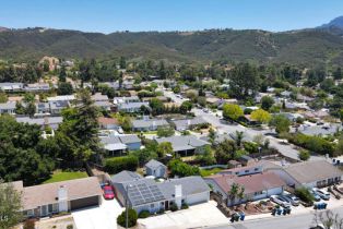 Single Family Residence, 610 Evergreen ave, Newbury Park, CA 91320 - 31