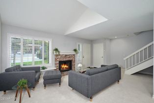 Condominium, 24425 Vanowen st, Agoura Hills, CA 91307 - 3