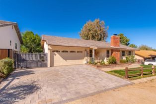 Single Family Residence, 683 Languid ln, Simi Valley, CA 93065 - 3