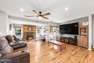 Single Family Residence, 683 Languid ln, Simi Valley, CA 93065 - 6