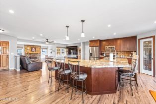 Single Family Residence, 683 Languid ln, Simi Valley, CA 93065 - 9