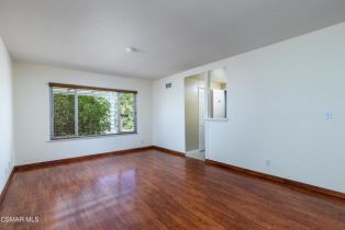 Single Family Residence, 1547 Blackstock ave, Simi Valley, CA 93065 - 11