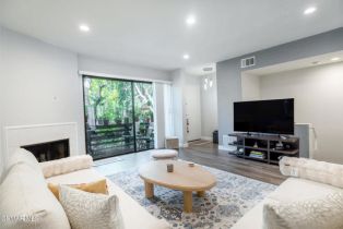 Condominium, 21901 Burbank blvd, Woodland Hills, CA 91367 - 7
