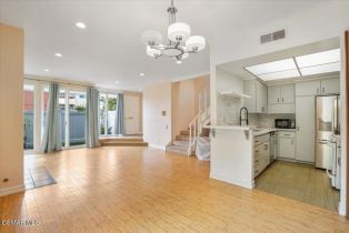 Condominium, 17842 Magnolia blvd, Encino, CA 91316 - 12