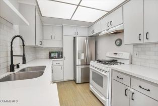 Condominium, 17842 Magnolia blvd, Encino, CA 91316 - 16