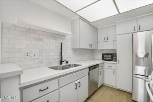 Condominium, 17842 Magnolia blvd, Encino, CA 91316 - 18