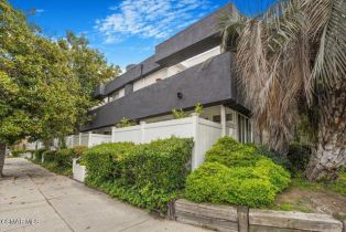 Condominium, 17842 Magnolia blvd, Encino, CA 91316 - 2
