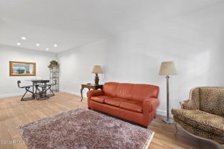 Condominium, 513 Water Oak ln, Agoura Hills, CA 91377 - 4