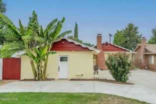 Single Family Residence, 22637 Mariano st, Woodland Hills, CA 91367 - 3