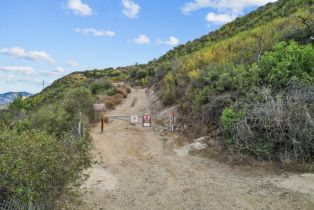 Single Family Residence, 1561 Lookout dr, Agoura Hills, CA 91301 - 12