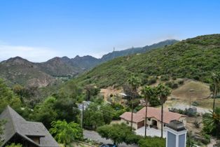 Single Family Residence, 1561 Lookout dr, Agoura Hills, CA 91301 - 44
