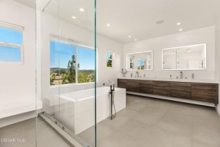 Single Family Residence, 6072 Mandeville pl, Agoura Hills, CA 91377 - 38