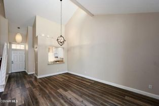 Townhouse, 4827 La Vella dr, Agoura Hills, CA 91377 - 12