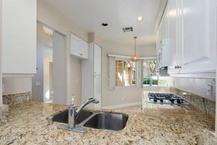 Townhouse, 4827 La Vella dr, Agoura Hills, CA 91377 - 13