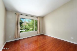 Townhouse, 4827 La Vella dr, Agoura Hills, CA 91377 - 30