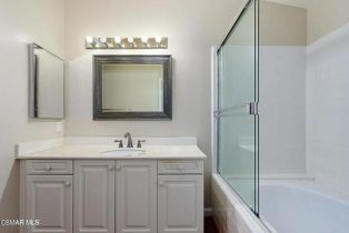 Townhouse, 4827 La Vella dr, Agoura Hills, CA 91377 - 36