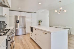 Single Family Residence, 127 Sabra ave, Agoura Hills, CA 91377 - 17