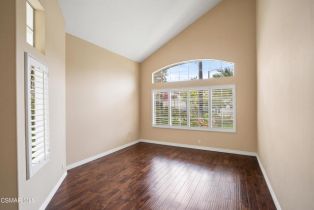 Single Family Residence, 751 Trousdale st, Agoura Hills, CA 91377 - 4