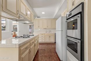 Single Family Residence, 4230 Canoga ave, Woodland Hills, CA 91364 - 12