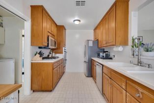 Single Family Residence, 10413 Gaynor ave, Granada Hills, CA 91344 - 11