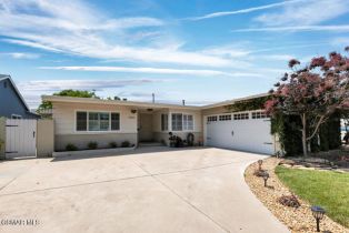 Single Family Residence, 10413 Gaynor ave, Granada Hills, CA 91344 - 2