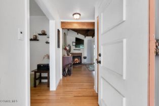 Single Family Residence, 10413 Gaynor ave, Granada Hills, CA 91344 - 5