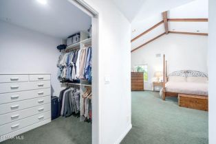 Single Family Residence, 22101 Mulholland dr, Woodland Hills, CA 91364 - 48