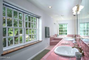 Single Family Residence, 22101 Mulholland dr, Woodland Hills, CA 91364 - 50