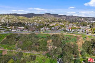 Single Family Residence, 15907 Asilomar blvd, Pacific Palisades, CA 90272 - 6