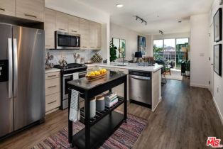 , 1625 Lincoln blvd, Santa Monica, CA 90404 - 21