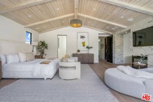 Single Family Residence, 15319 Earlham st, Pacific Palisades, CA 90272 - 22