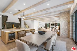 Single Family Residence, 15319 Earlham st, Pacific Palisades, CA 90272 - 14