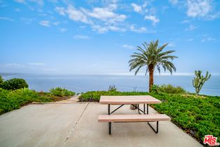 Condominium, 17352 Sunset blvd, Pacific Palisades, CA 90272 - 32
