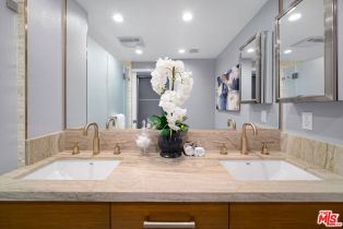 Condominium, 17352 Sunset blvd, Pacific Palisades, CA 90272 - 17