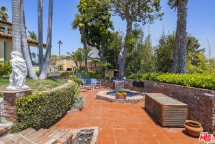 Single Family Residence, 16900 Sunset blvd, Pacific Palisades, CA 90272 - 44