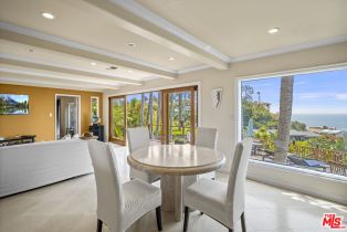 Single Family Residence, 16900 Sunset blvd, Pacific Palisades, CA 90272 - 16