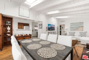 Single Family Residence, 325 10th st, Manhattan Beach, CA 90266 - 14