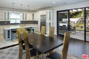 Single Family Residence, 2017 Benedict Canyon dr, Beverly Hills, CA 90210 - 3