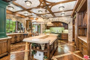 Single Family Residence, 25010 Thousand Peaks rd, Calabasas, CA 91302 - 15