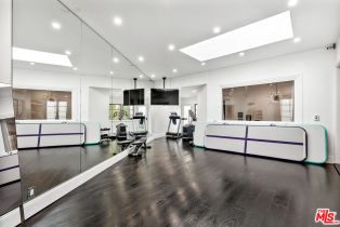 Single Family Residence, 1600 Clear View dr, Beverly Hills, CA 90210 - 30