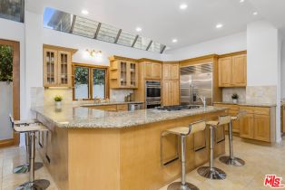Single Family Residence, 654 Swarthmore ave, Pacific Palisades, CA 90272 - 37