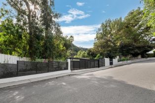 Single Family Residence, 1581   Clear View Dr, Beverly Hills, CA  Beverly Hills, CA 90210