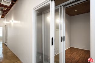 , 1426 Main st, Venice, CA 90291 - 13