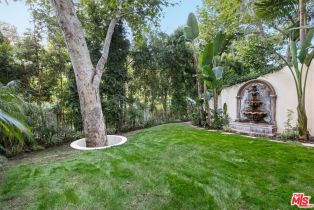 Single Family Residence, 1350 Benedict Canyon dr, Beverly Hills, CA 90210 - 2