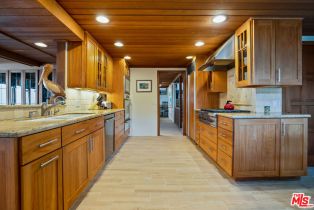 , 26642 Latigo Shore dr, Malibu, CA 90265 - 29