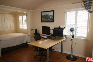 Single Family Residence, 10317 Lauriston ave, Westwood, CA 90025 - 33