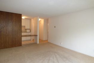 , 1645 Emerald st, San Diego, CA 92109 - 5