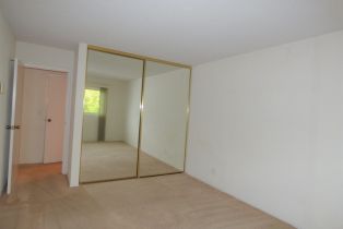 , 1645 Emerald st, San Diego, CA 92109 - 8