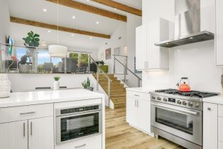 , 5555 Caminito Marrisa, La Jolla, CA 92037 - 9